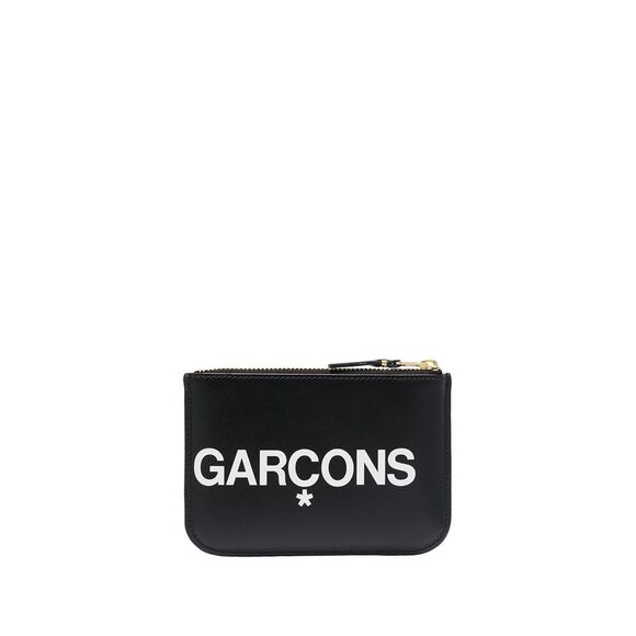 Comme Des Garcons Women's Huge Logo Group Wallet